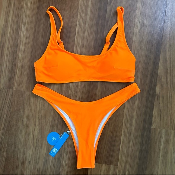 NWT Cupshe Bright Orange Bikini Set - Picture 1 of 6